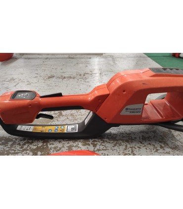 TAGLIASIEPI A BATTERIA CON ASTA  HUSQVARNA 536LIHE3 CON MOTOSEGA T535IXP,CARICA E BATTERIA